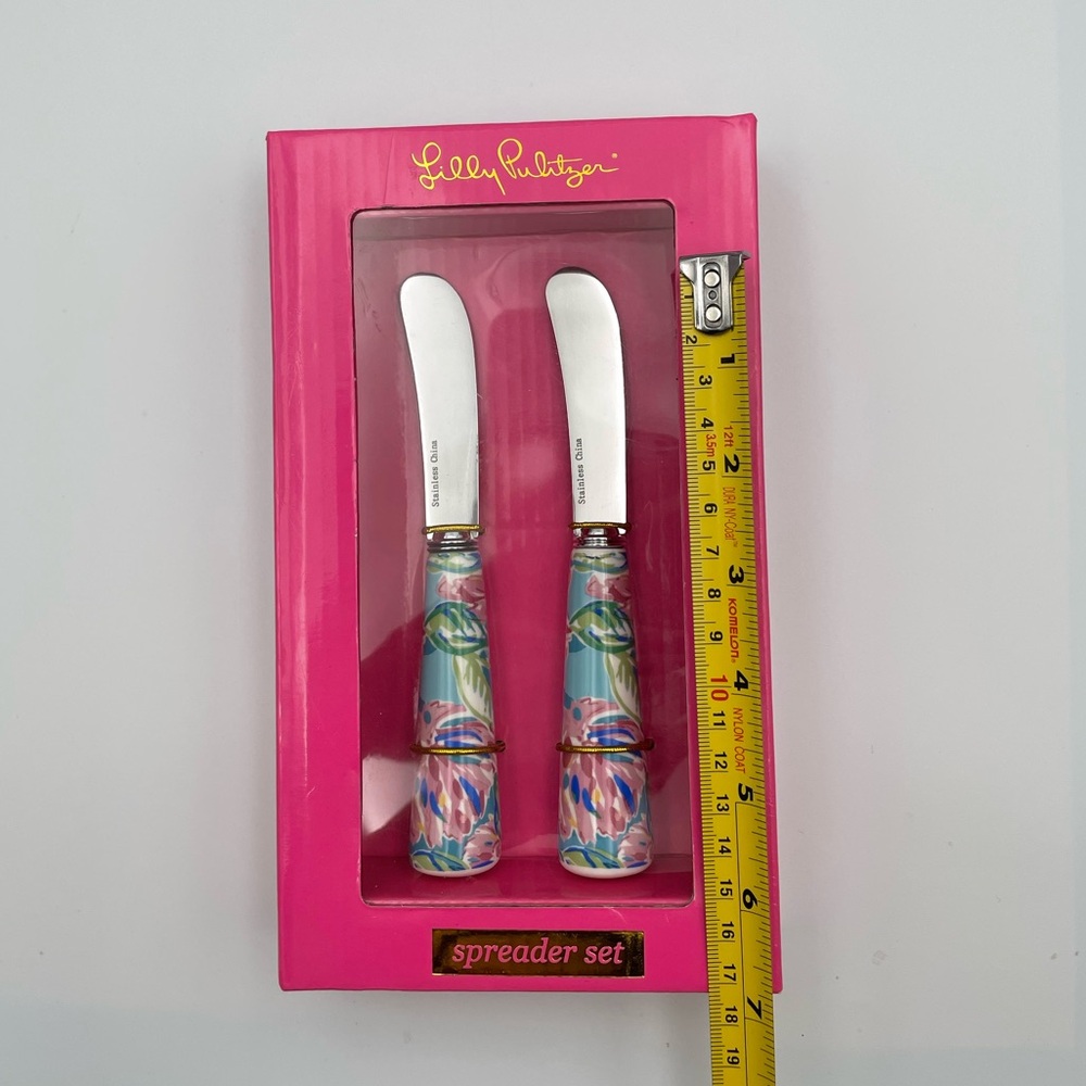 *New* Lilly Pulitzer Spreader Set - Picture 4 of 4